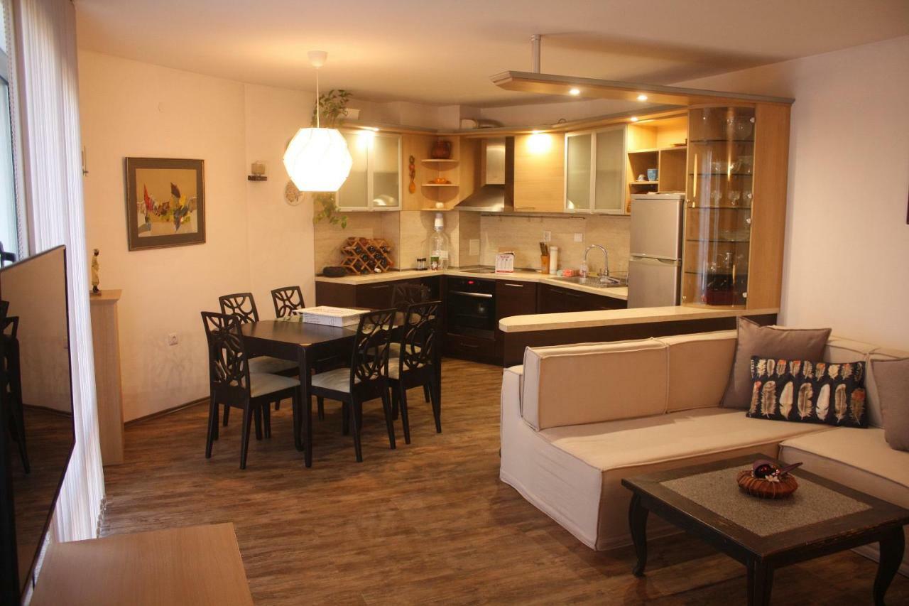 פלובדיב Central Square Apartment מראה חיצוני תמונה